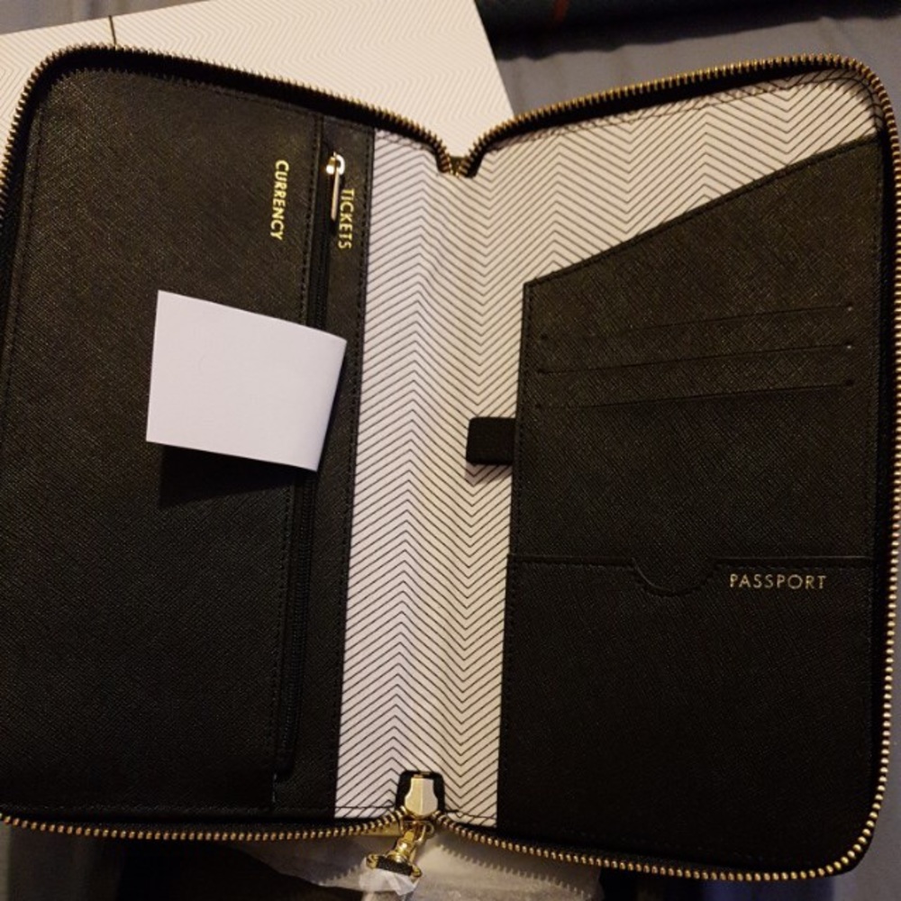 New Leather travel/passport wallet